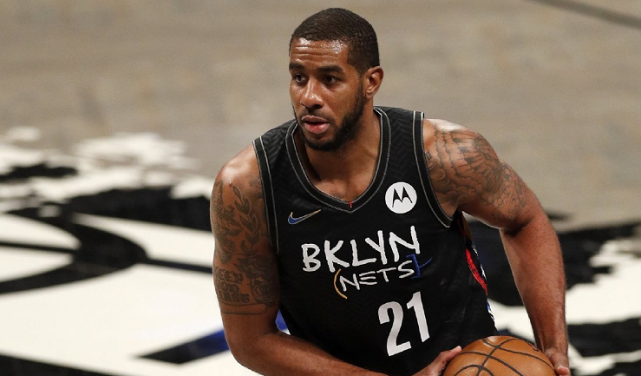 轻狂却又潜 轻狂却又潜