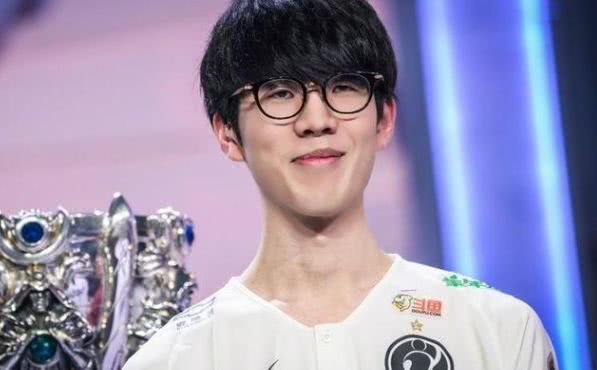 他的故事折 他的故事折