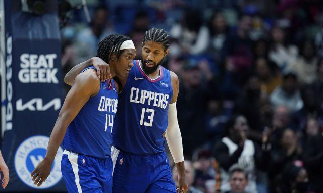 背后是多年 背后是多年